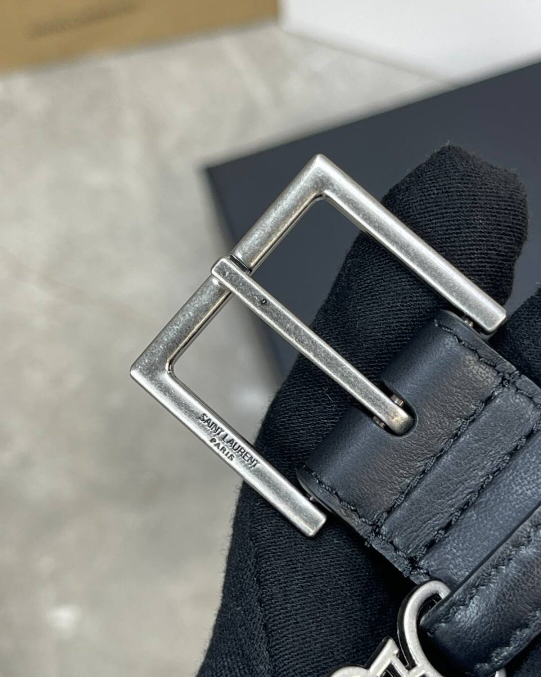 Ремень Yves Saint Laurent — изображение 6