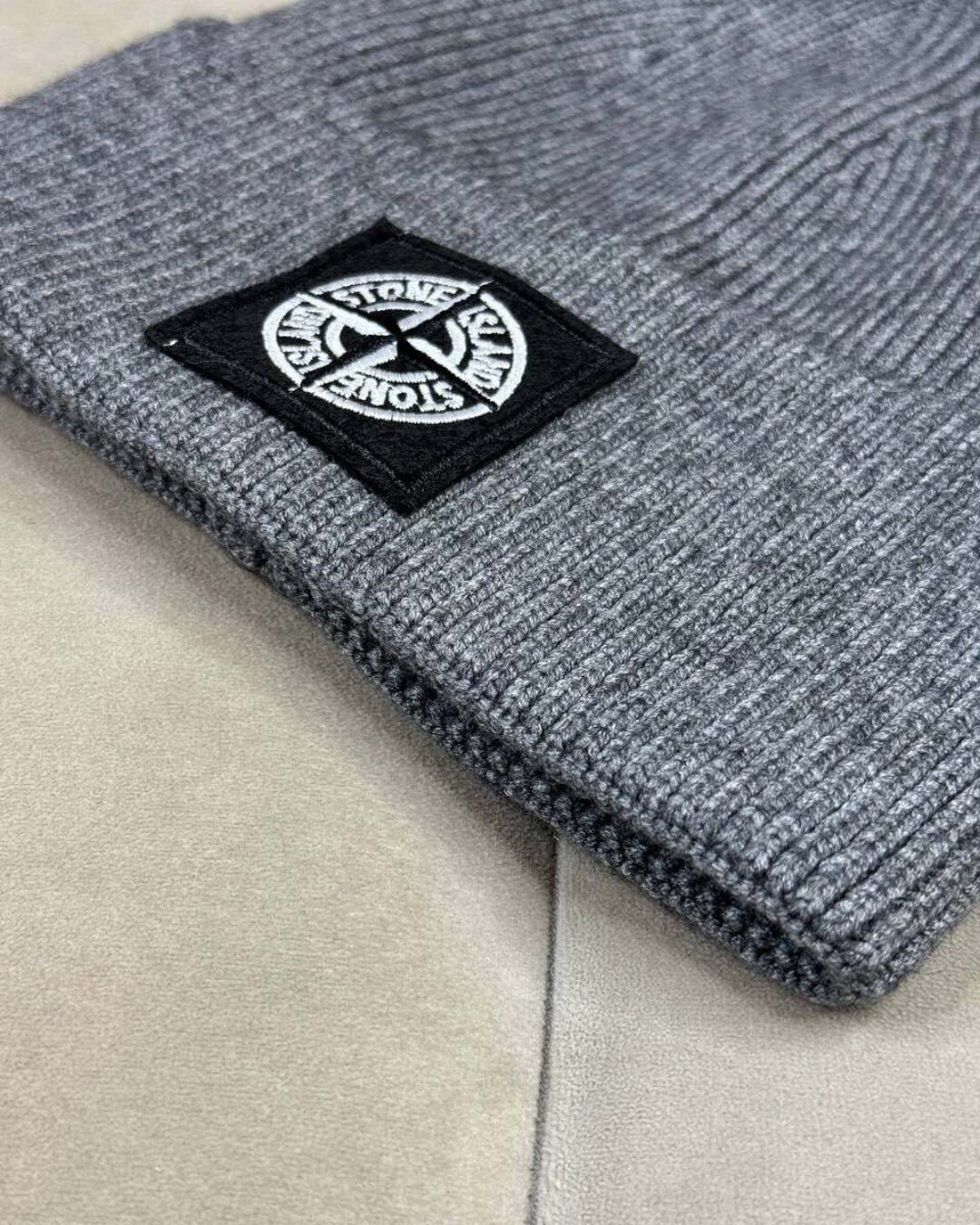 Шапка Stone Island — изображение 7