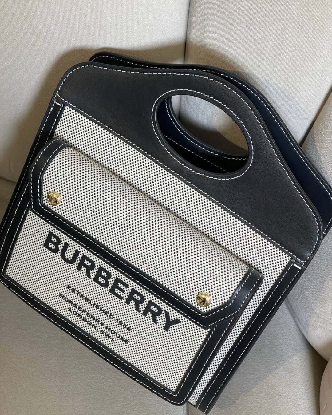 Сумка Burberry Pocket Back — изображение 2