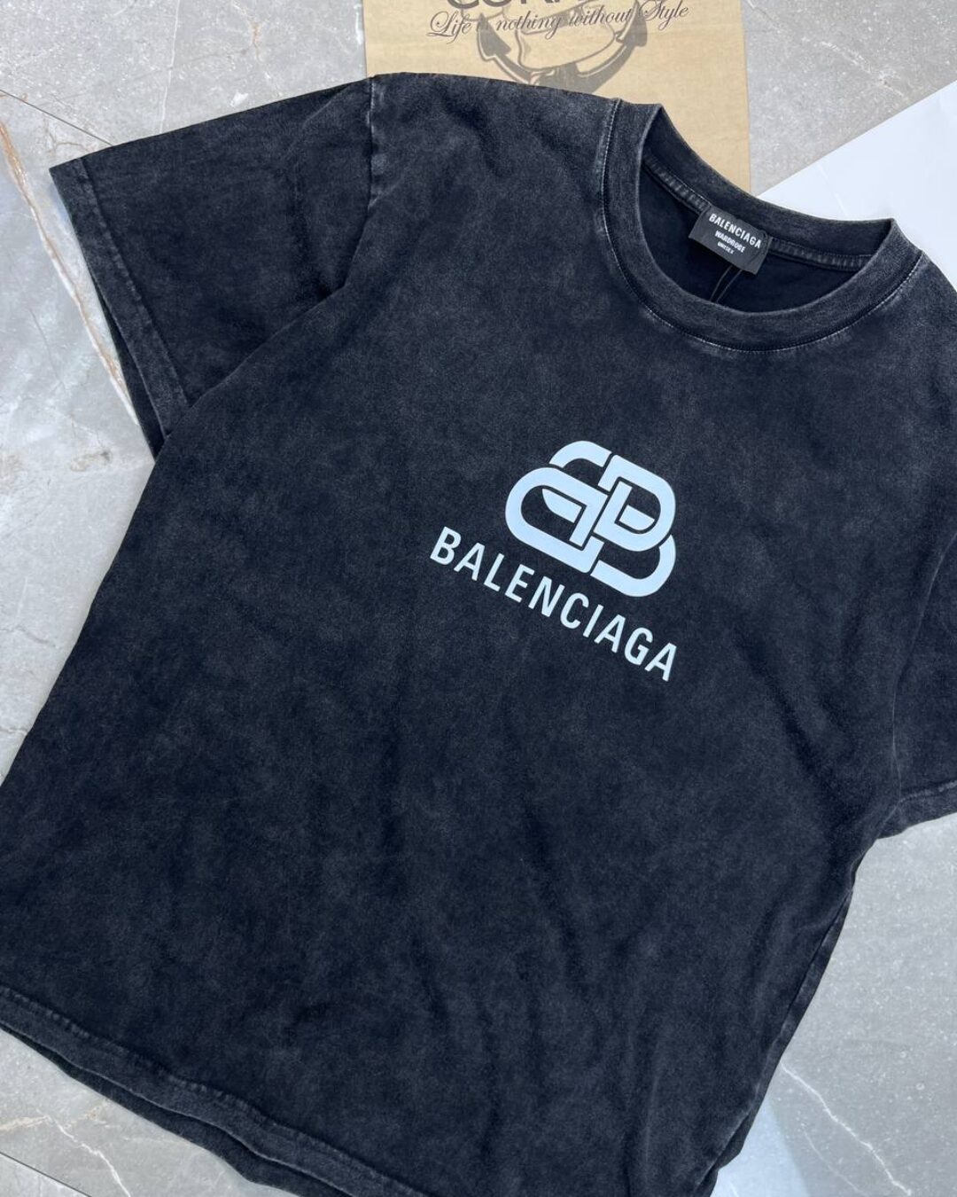 Футболка Balenciaga — изображение 3
