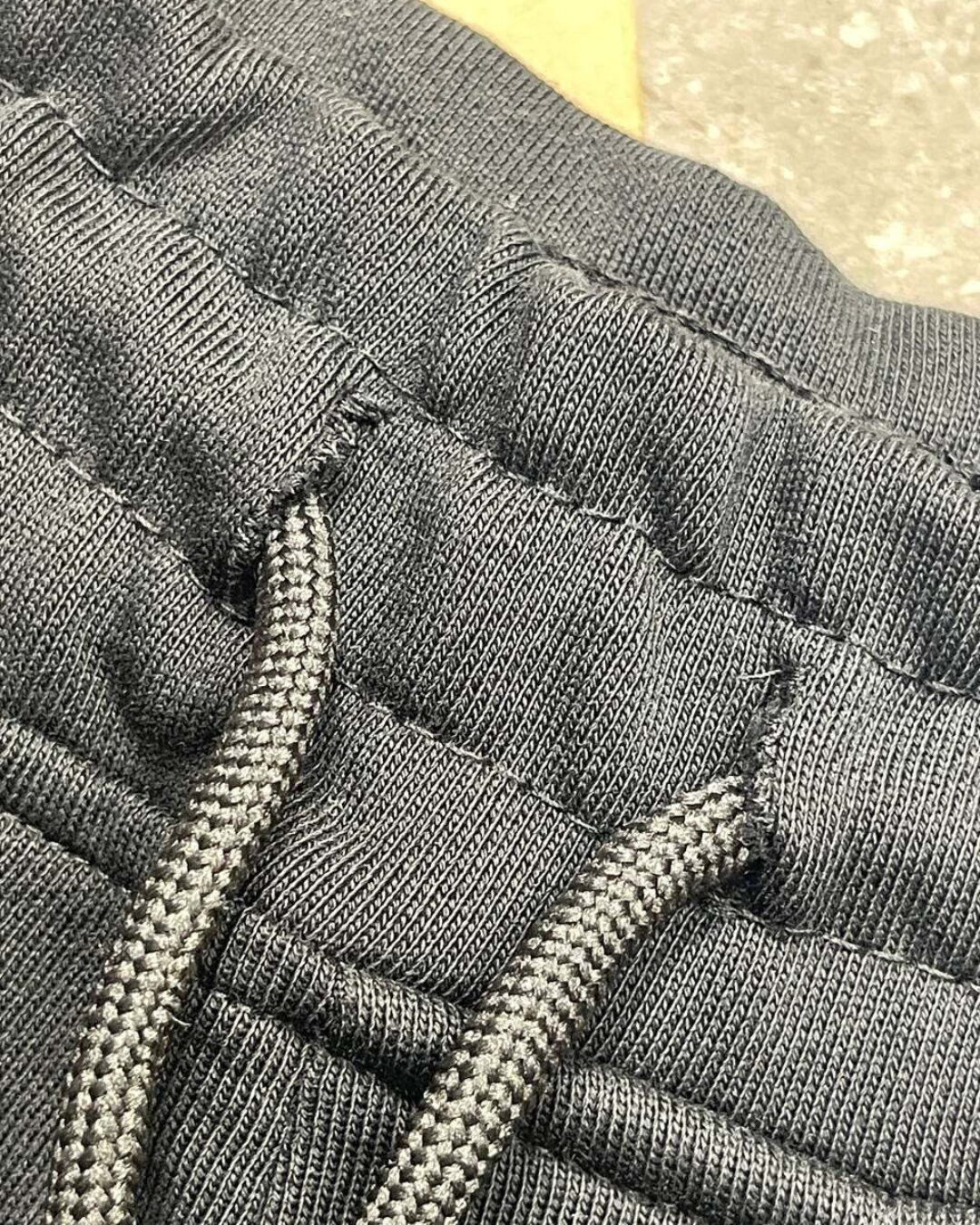 Спортивные Штаны Balenciaga — изображение 5