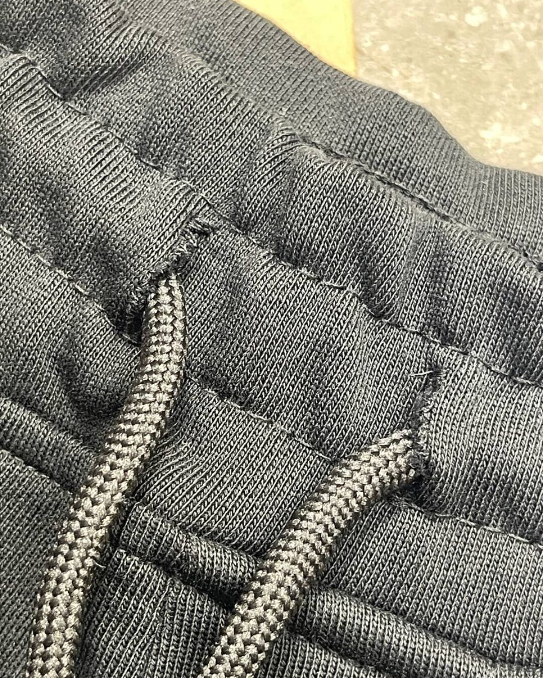Спортивные Штаны Balenciaga — изображение 5