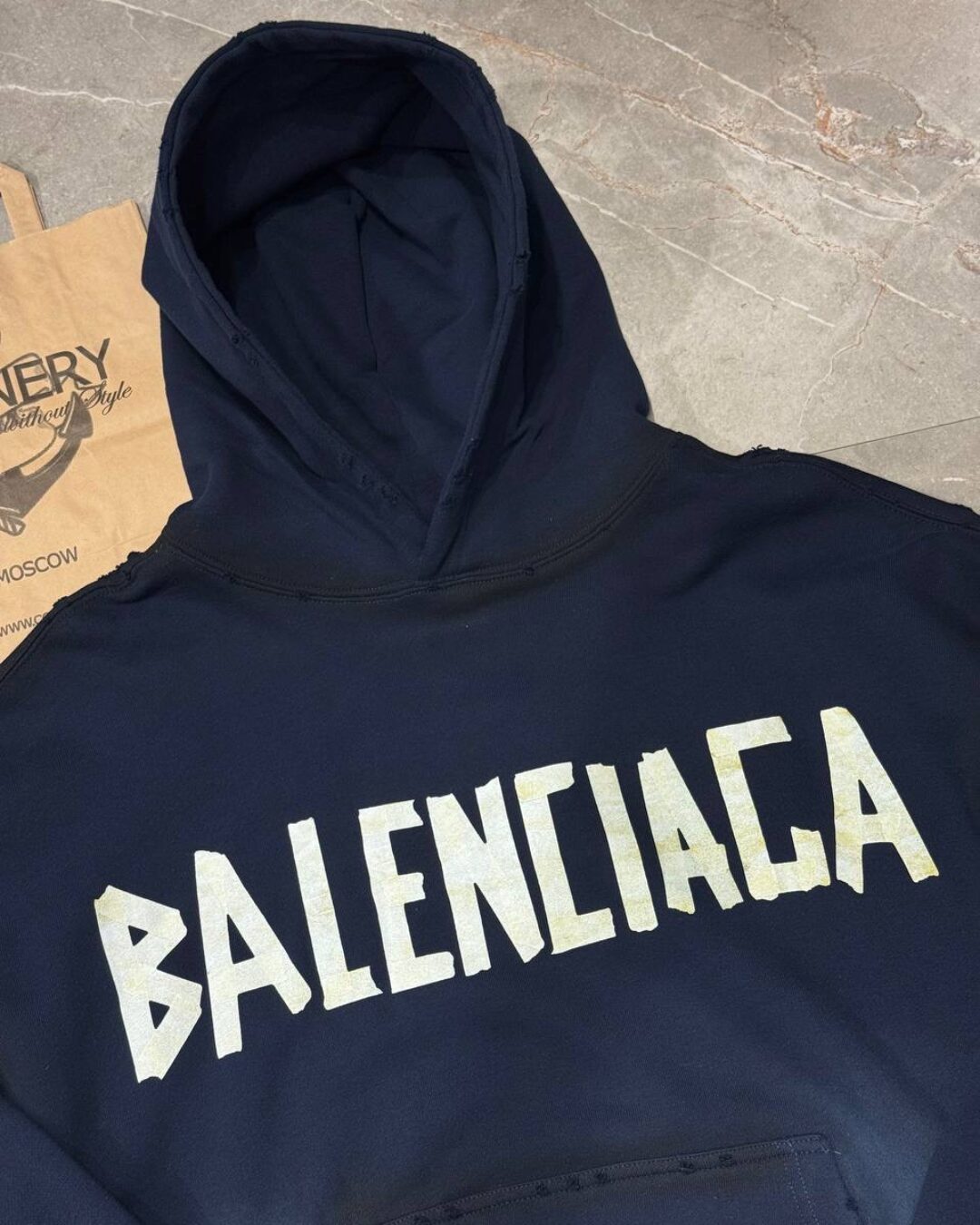 Худи Balenciaga — изображение 6