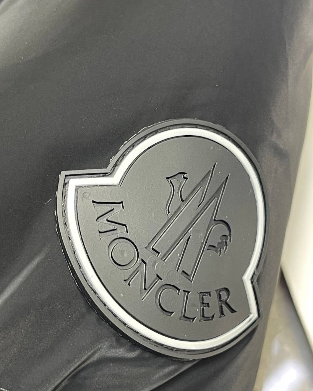 Пуховик Moncler — изображение 5