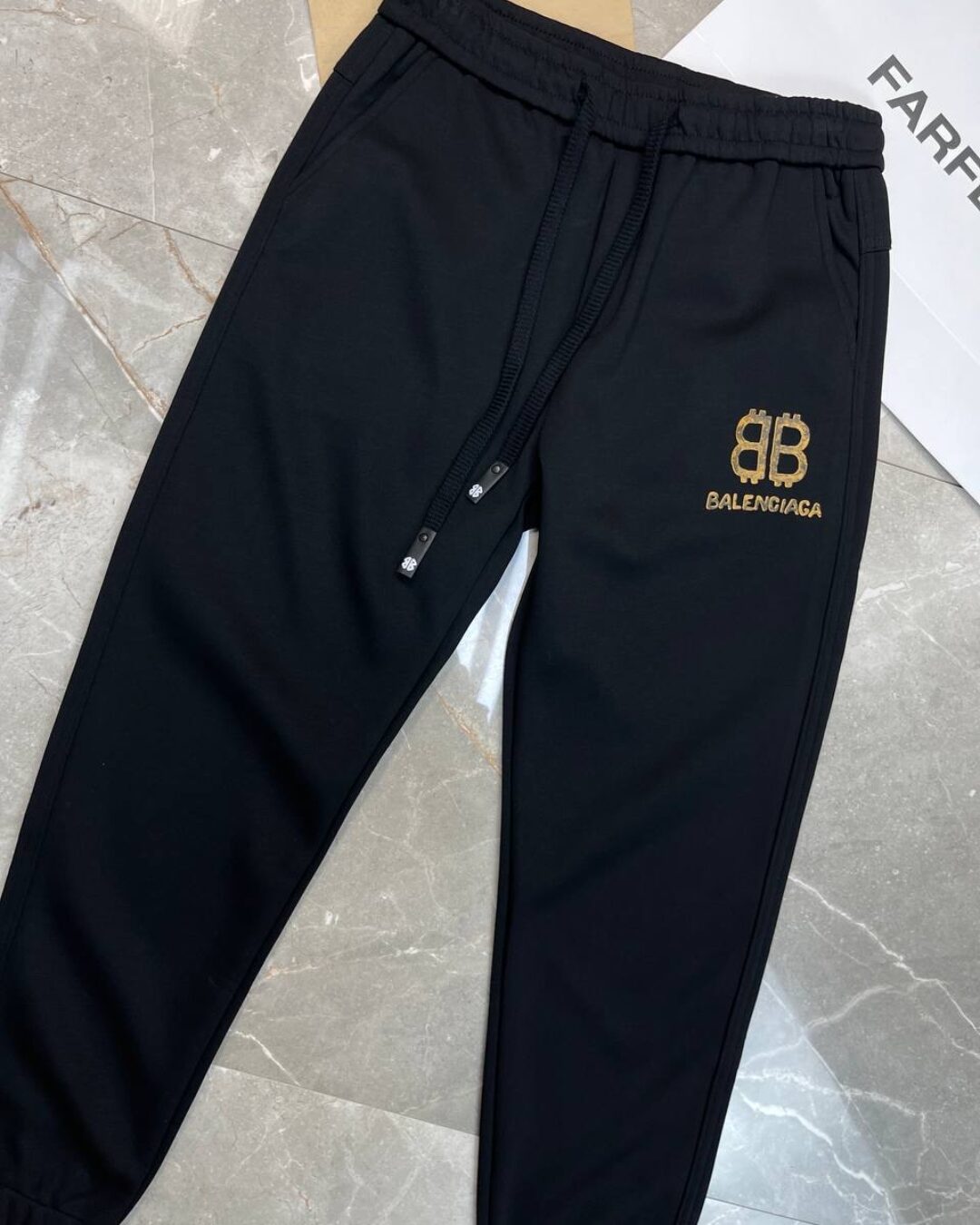 Спортивные Штаны Balenciaga — изображение 5