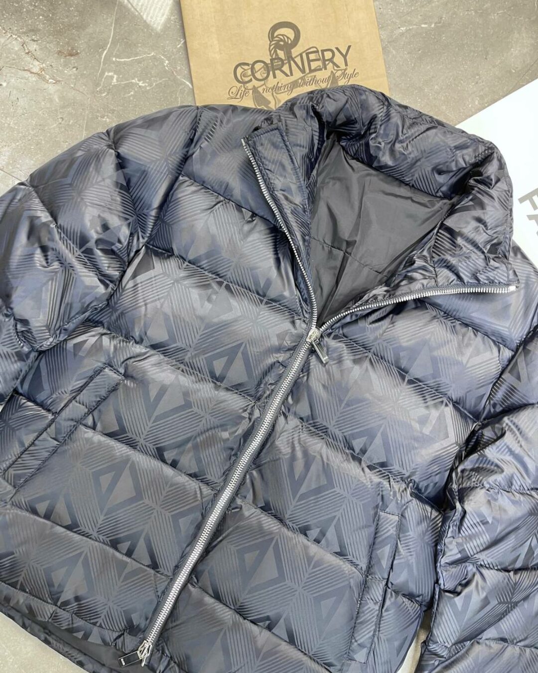 Пуховик Dior — изображение 5