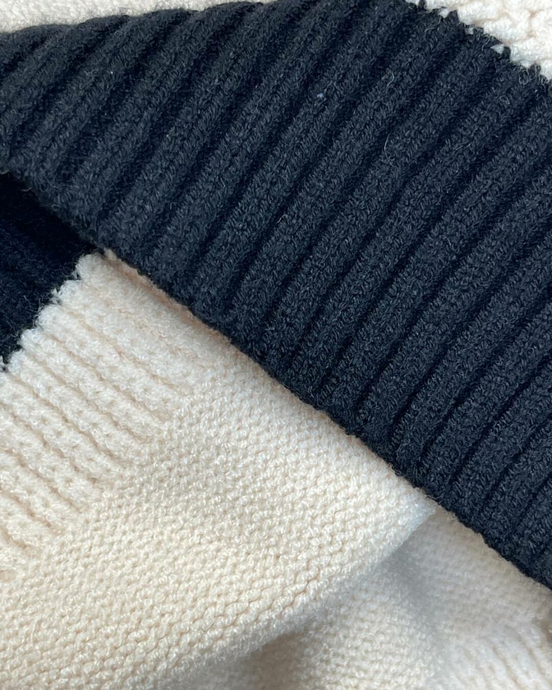 Свитер Dior — изображение 4