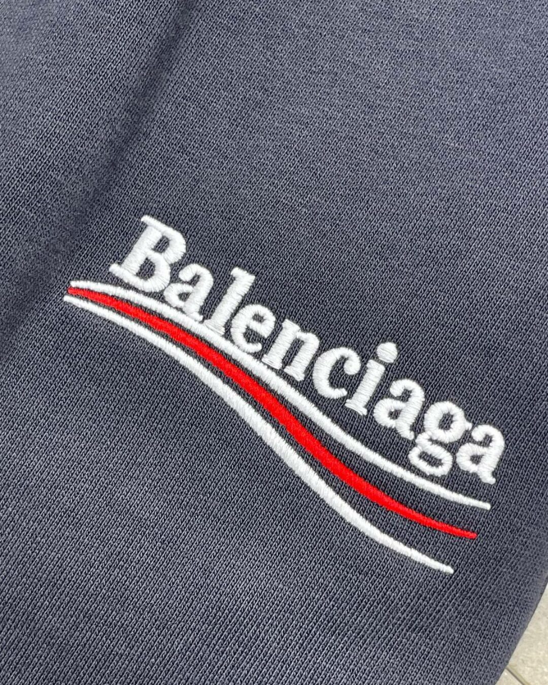 Спортивные Штаны Balenciaga — изображение 4