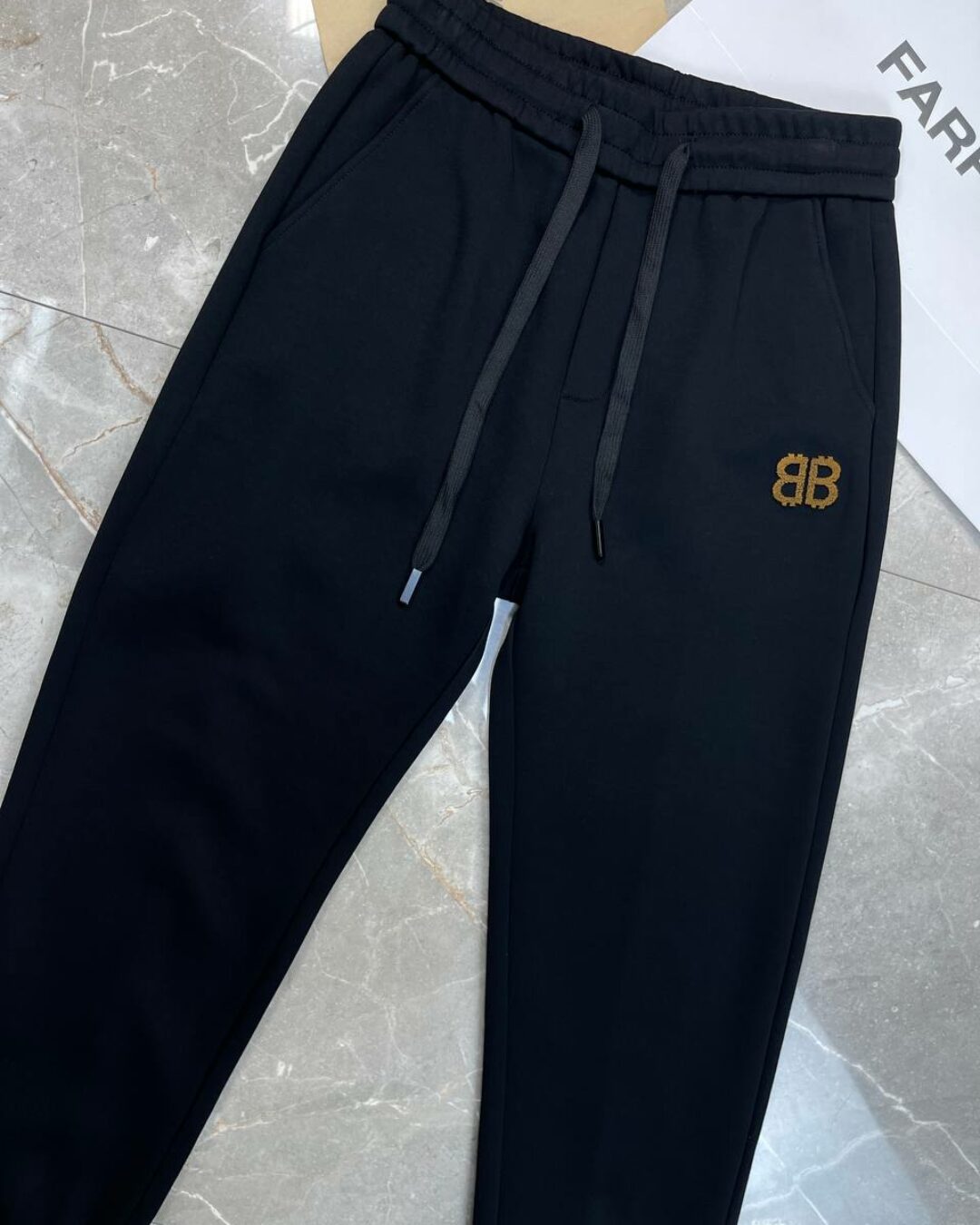 Спортивные Штаны Balenciaga — изображение 5