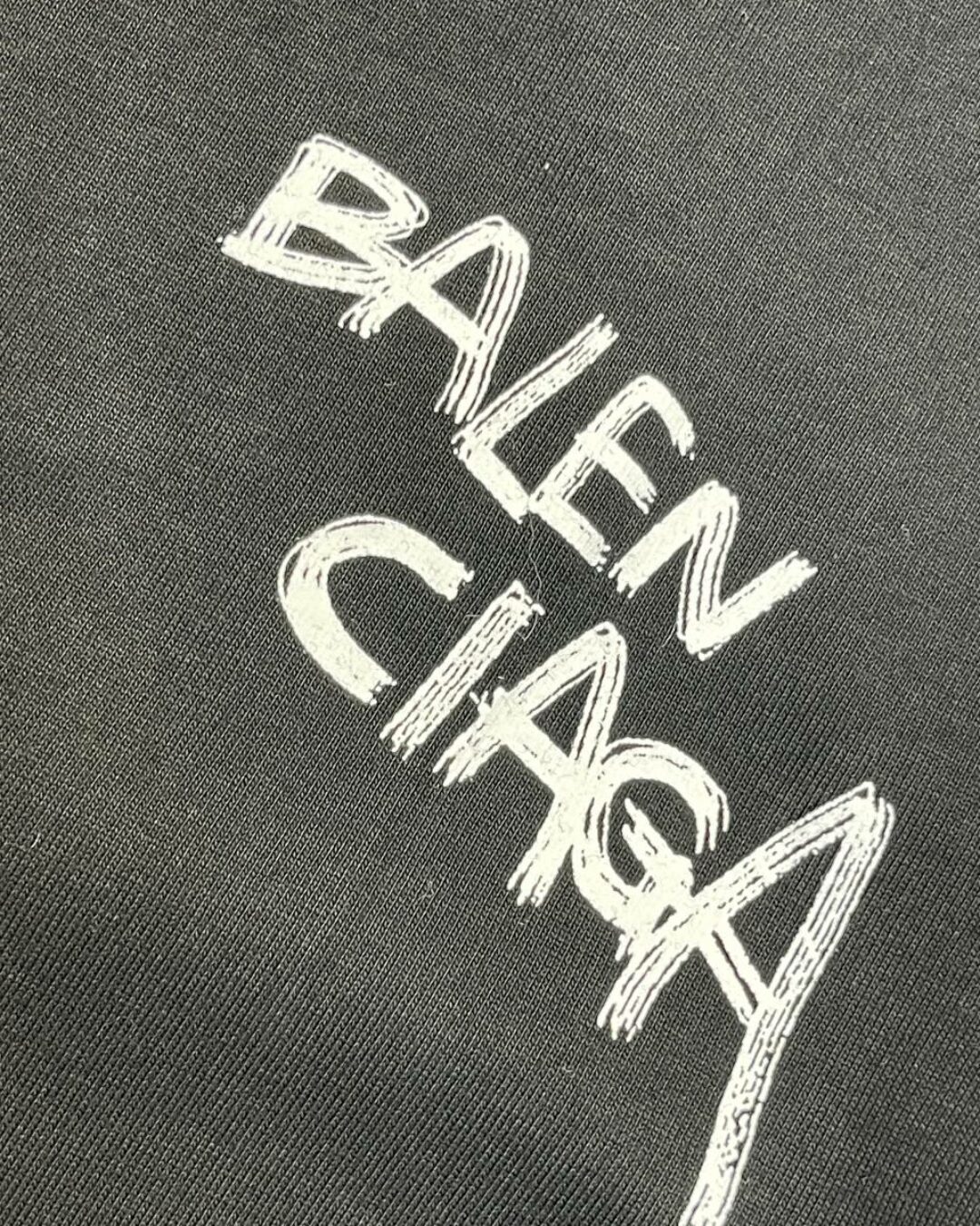Футболка Balenciaga — изображение 7