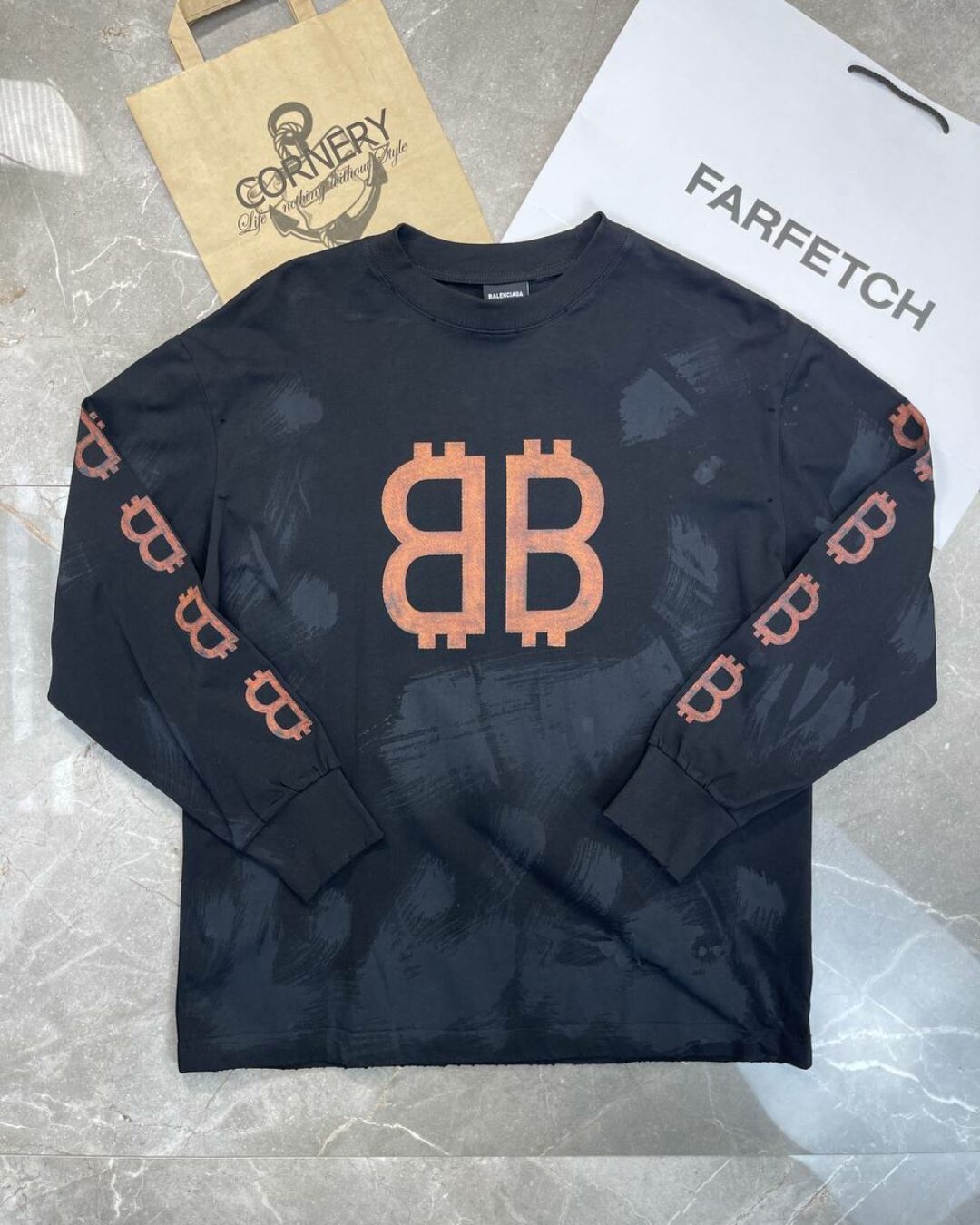 Кофта Balenciaga