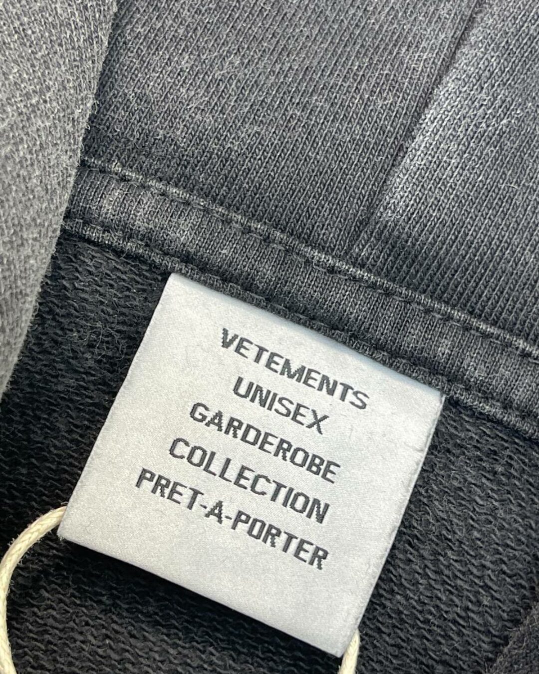 Худи Vetements — изображение 5