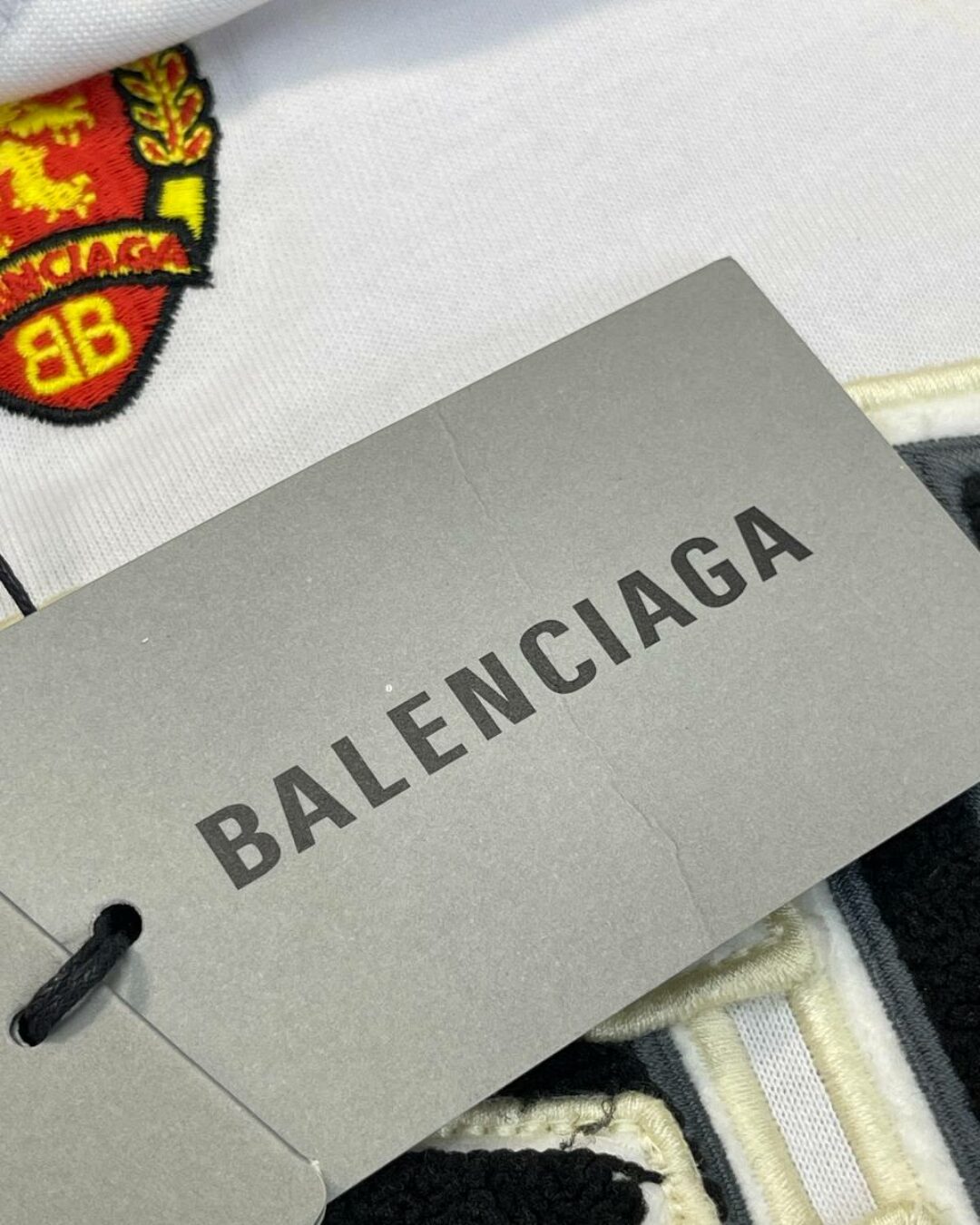 Футболка Balenciaga — изображение 8