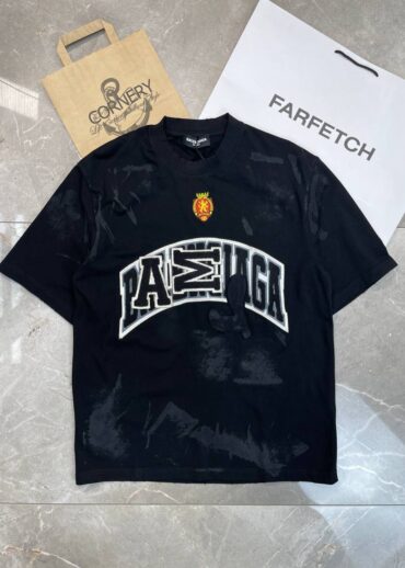 Футболка Balenciaga