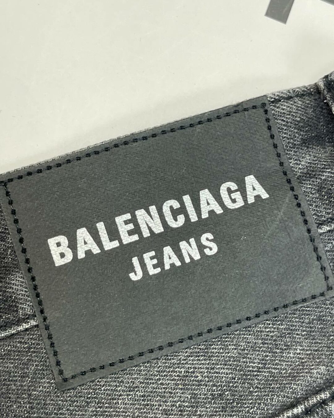 Джинсы Balenciaga — изображение 8