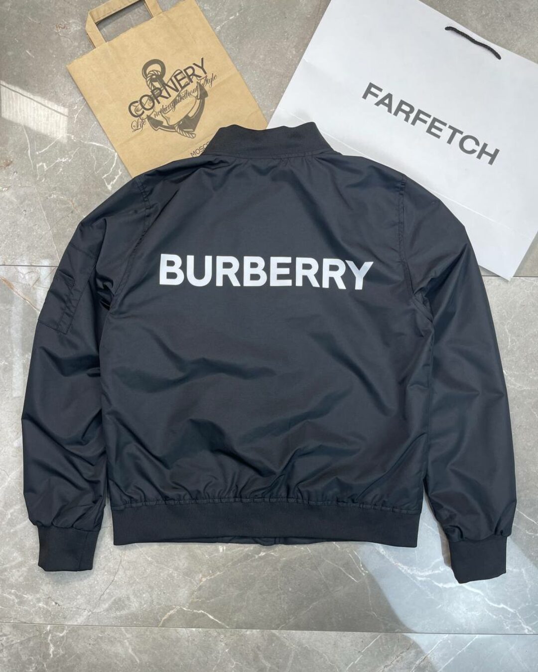 Бомбер Burberry — изображение 2