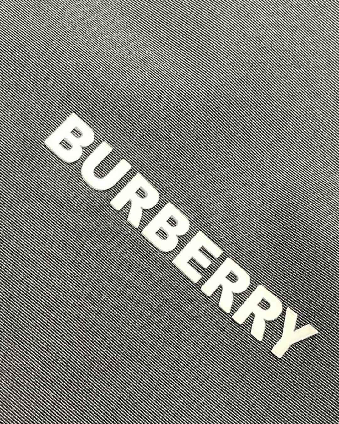 Бомбер Burberry — изображение 4