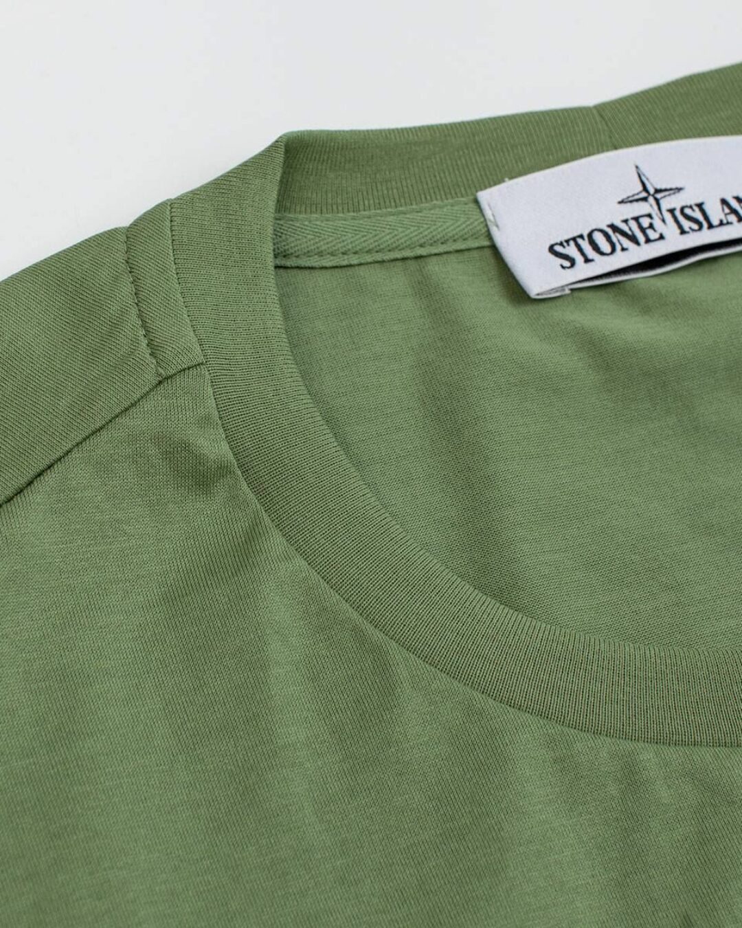 Футболка Stone Island — изображение 2