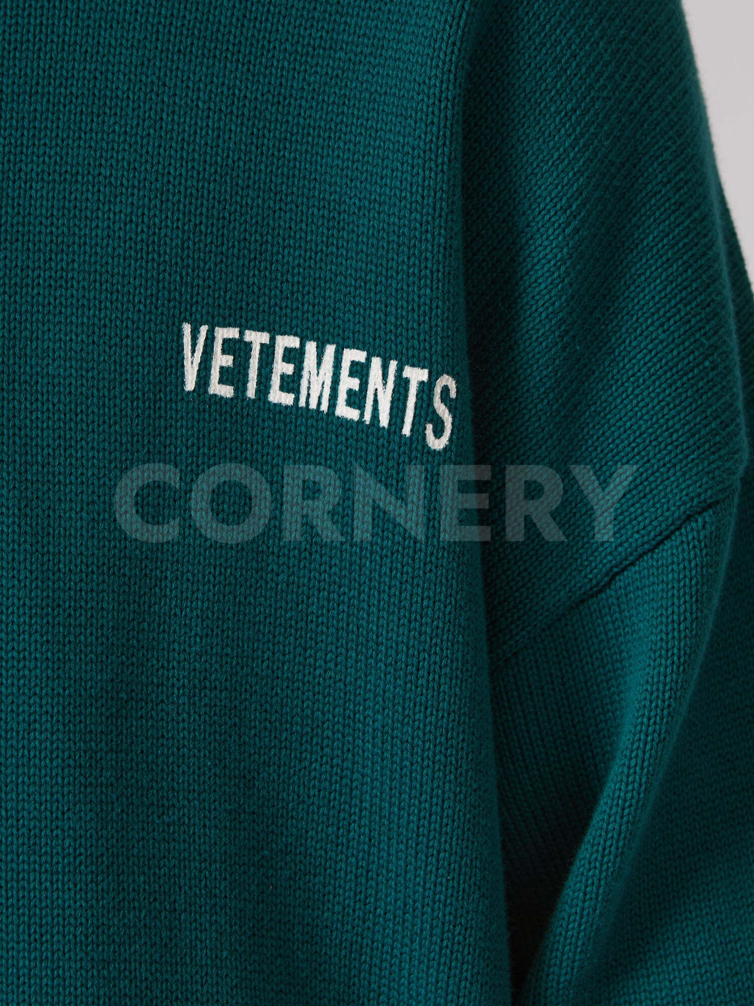 Свитер Vetements — фото 8