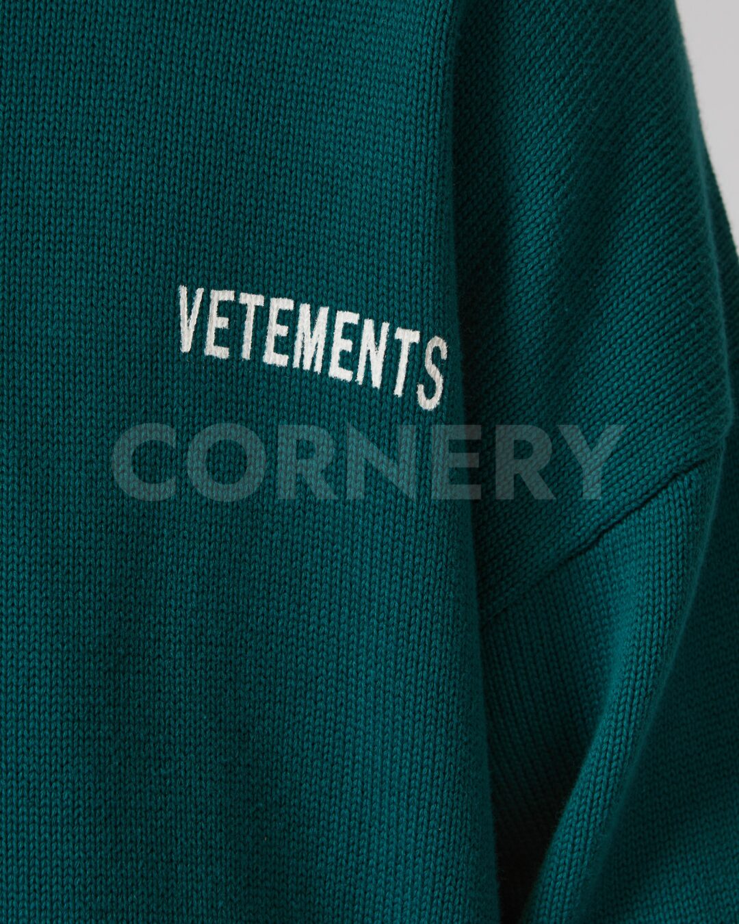 Свитер Vetements — изображение 8