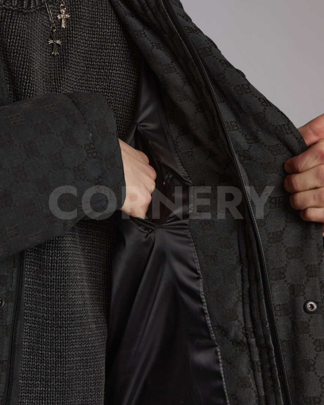 Пуховик Balenciaga — изображение 7