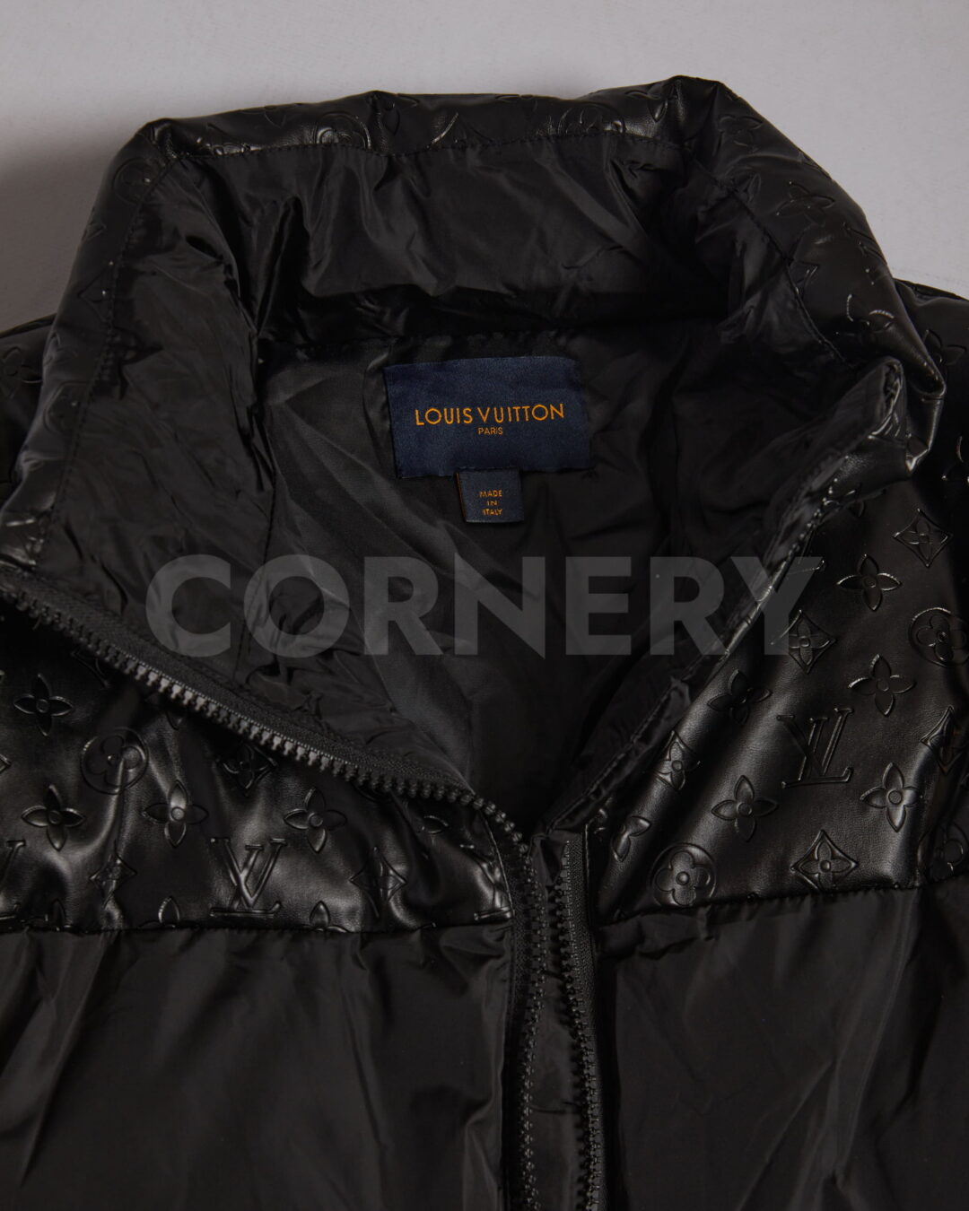 Пуховик Louis Vuitton — изображение 6