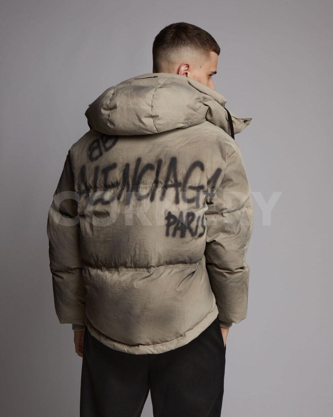 Пуховик Balenciaga — изображение 2