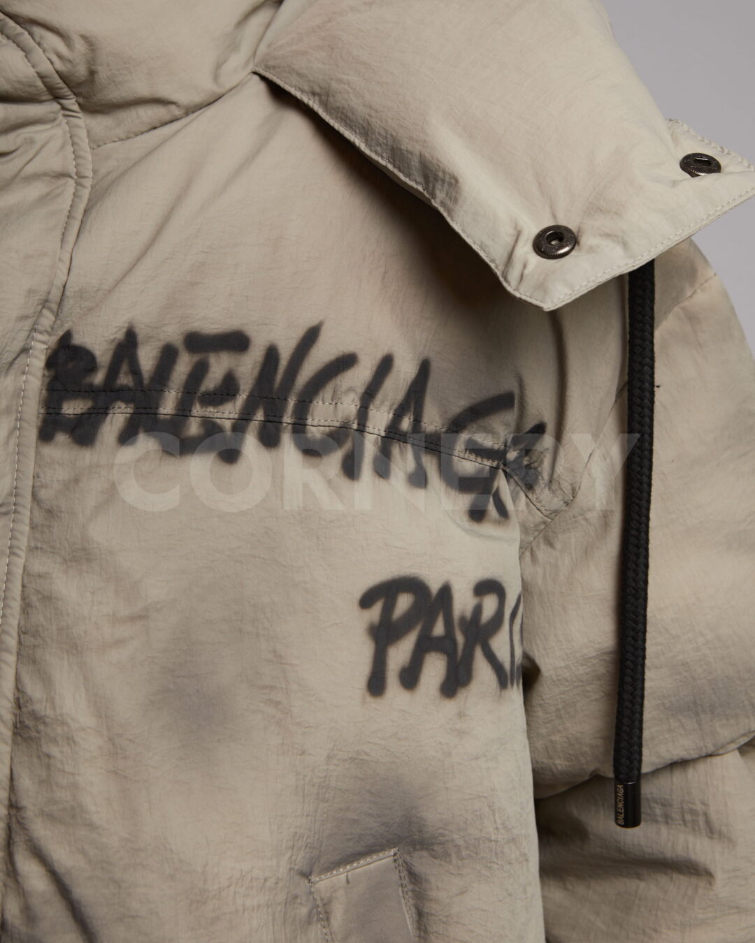 Пуховик Balenciaga — изображение 9