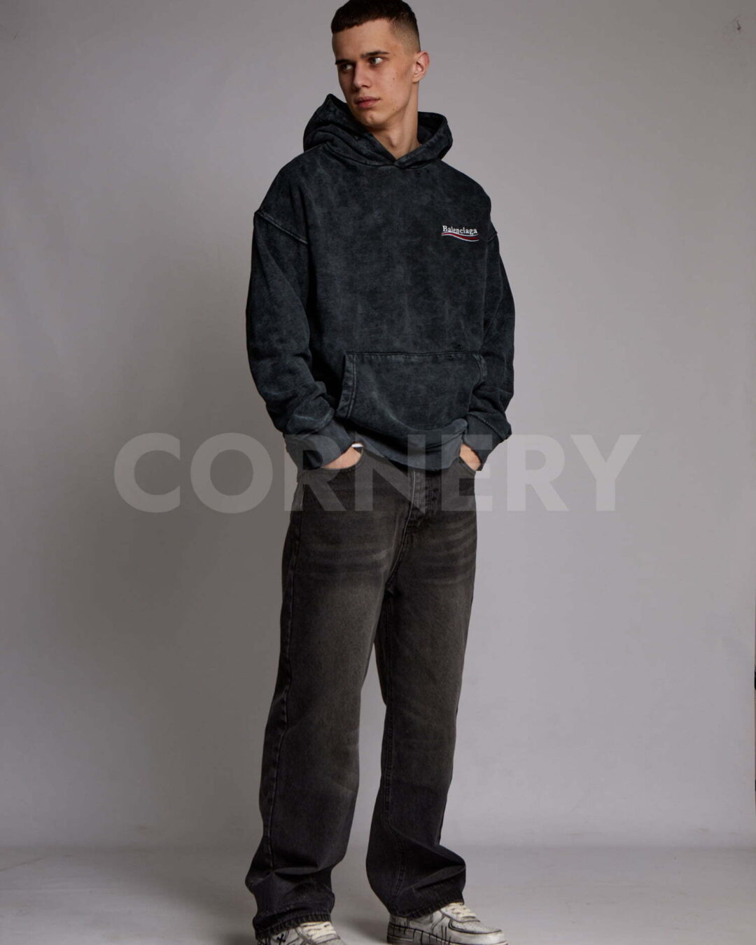 Худи Balenciaga — изображение 6