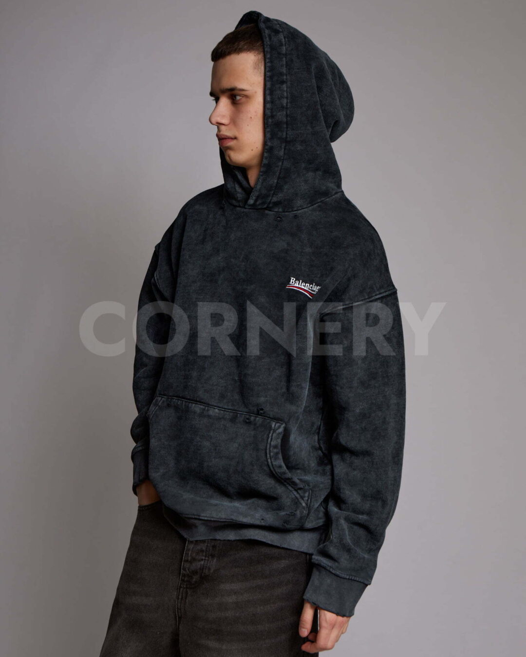 Худи Balenciaga — изображение 5