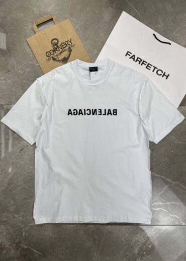 Футболка Balenciaga