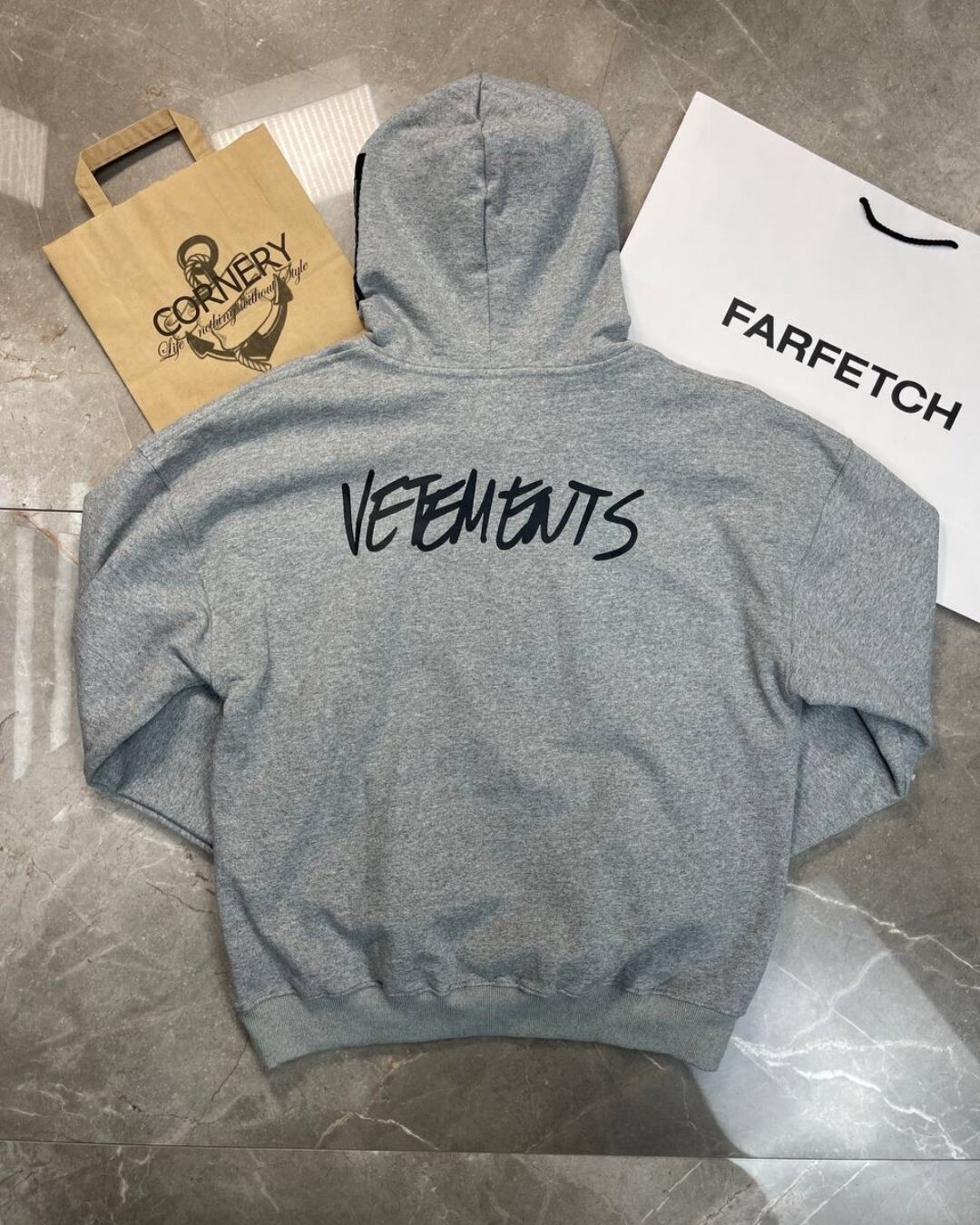 Худи Vetements — изображение 2