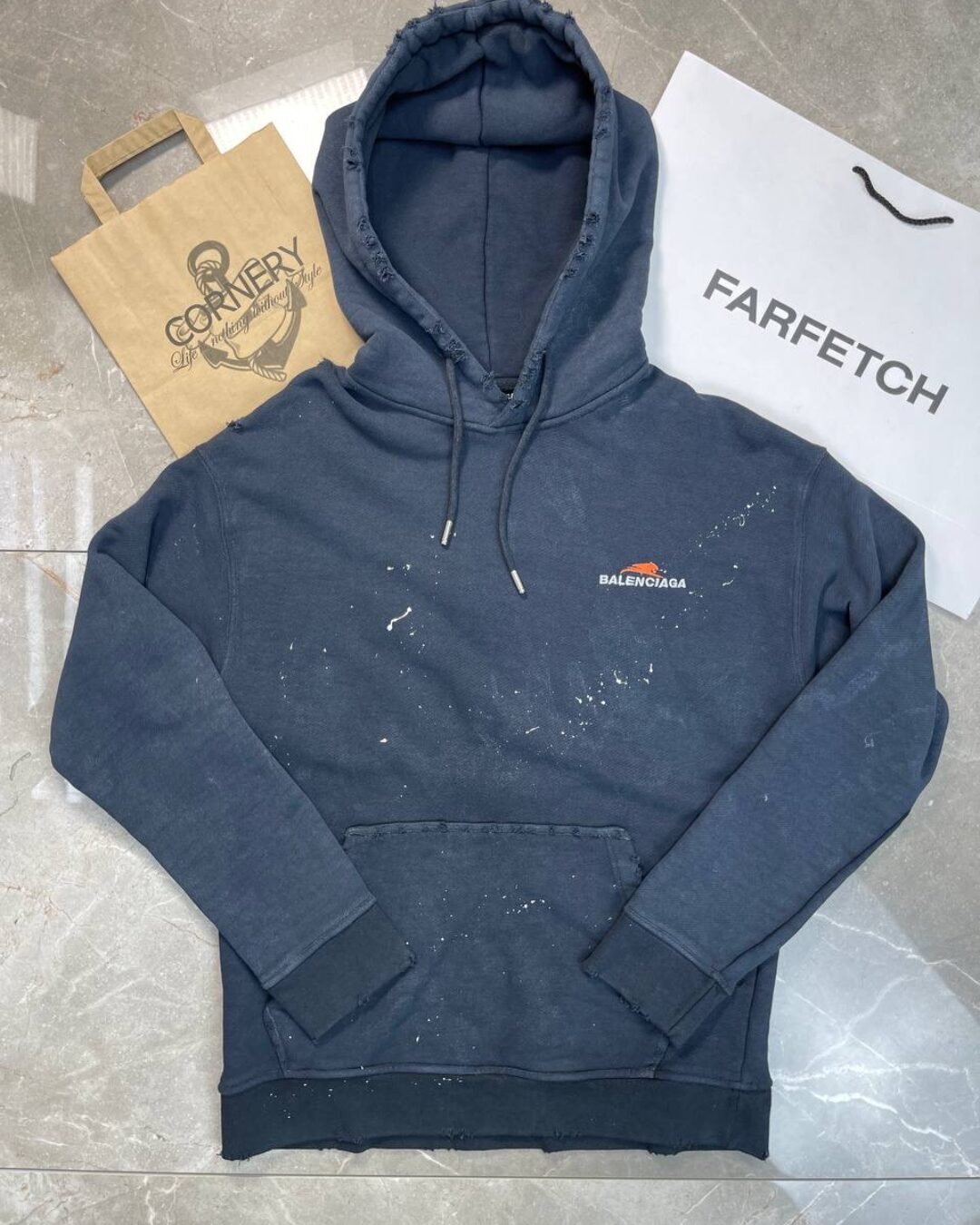 Худи Balenciaga