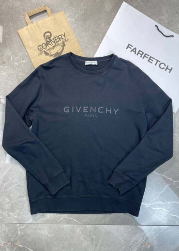 Кофта Givenchy