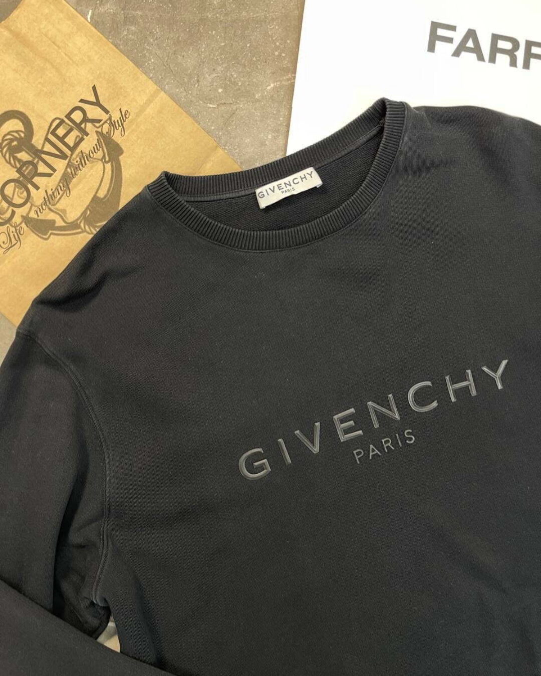 Кофта Givenchy — изображение 4
