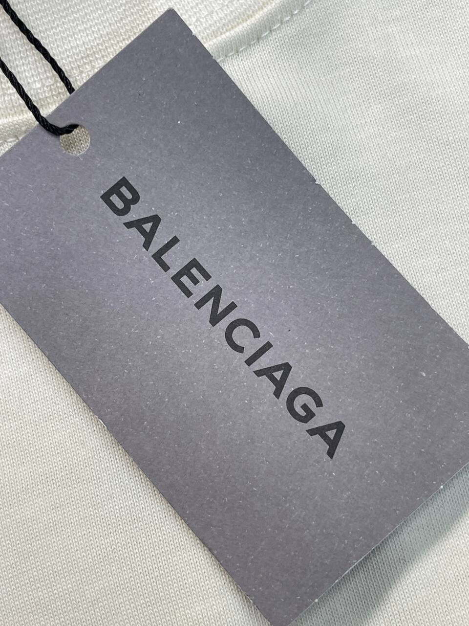 Футболка Balenciaga — фото 7