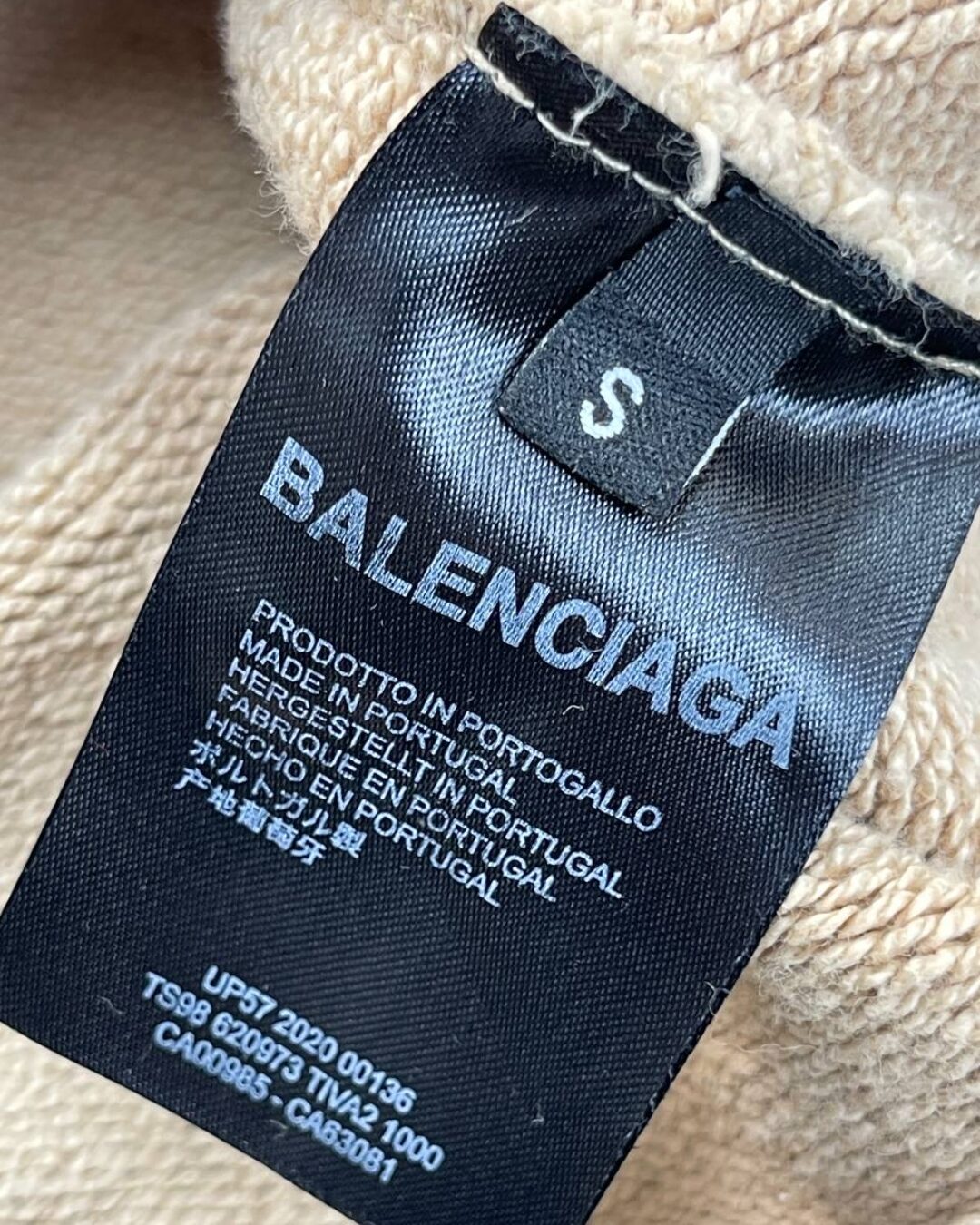 Худи Balenciaga — изображение 9