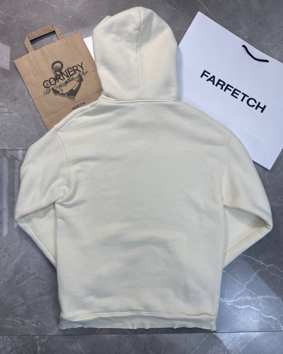 Худи Balenciaga — изображение 2