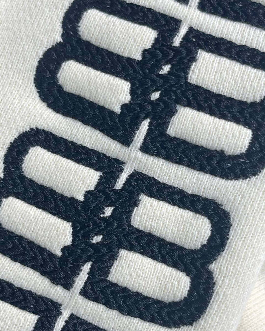 Худи Balenciaga — изображение 6