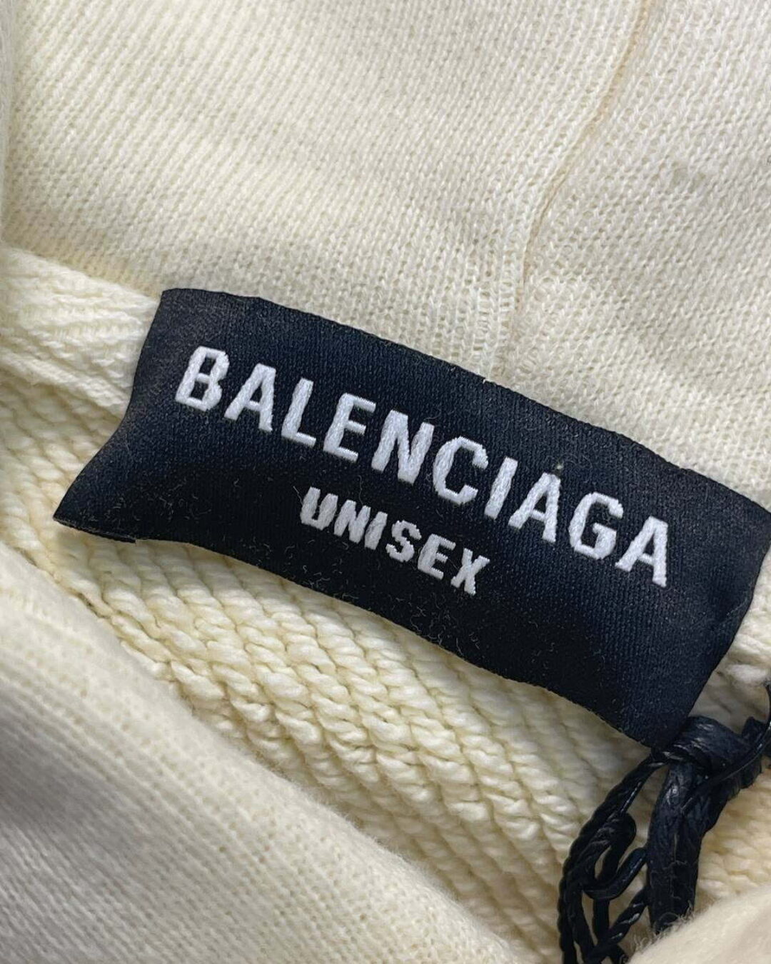Худи Balenciaga — изображение 9