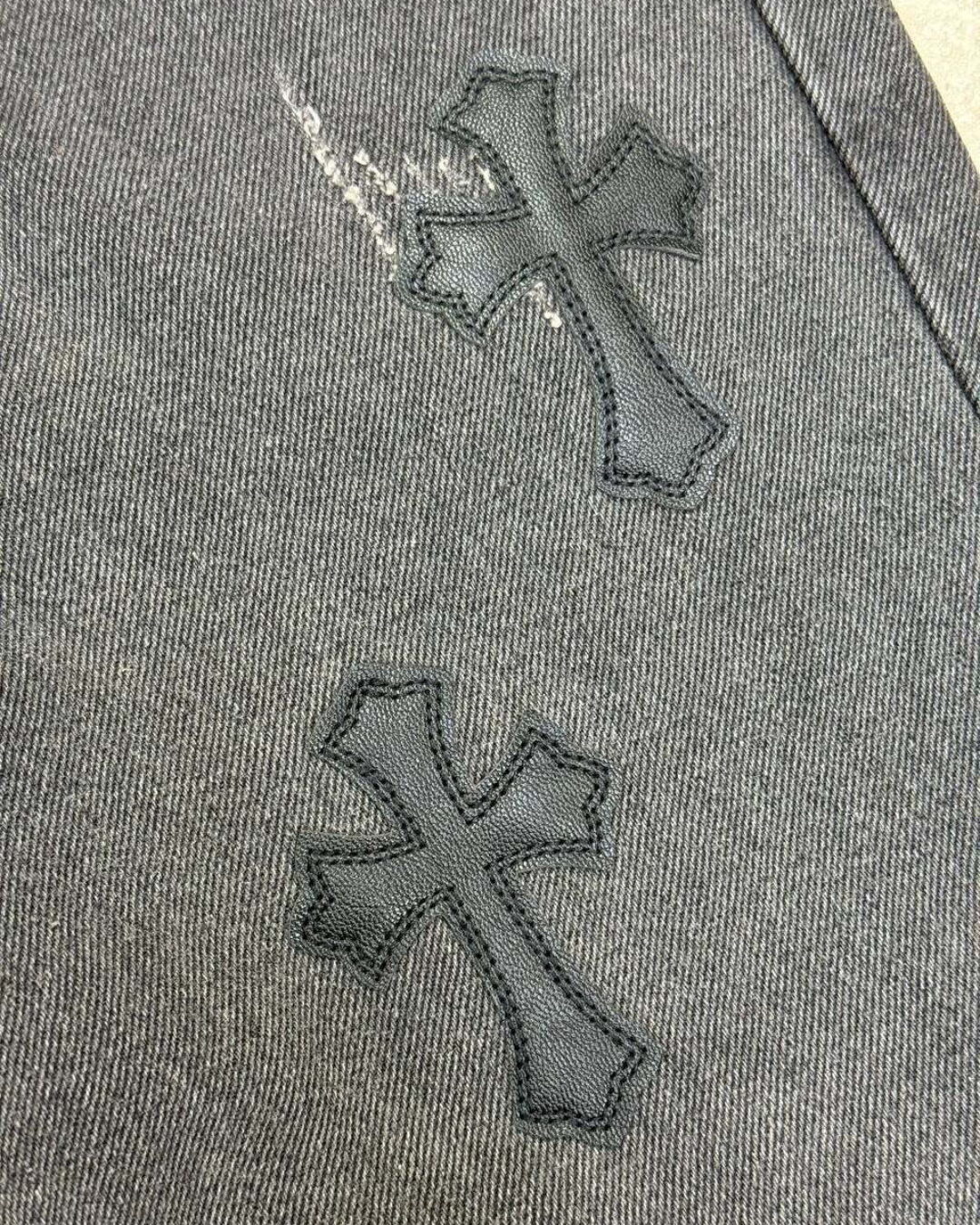 Джинсы Chrome Hearts — изображение 4