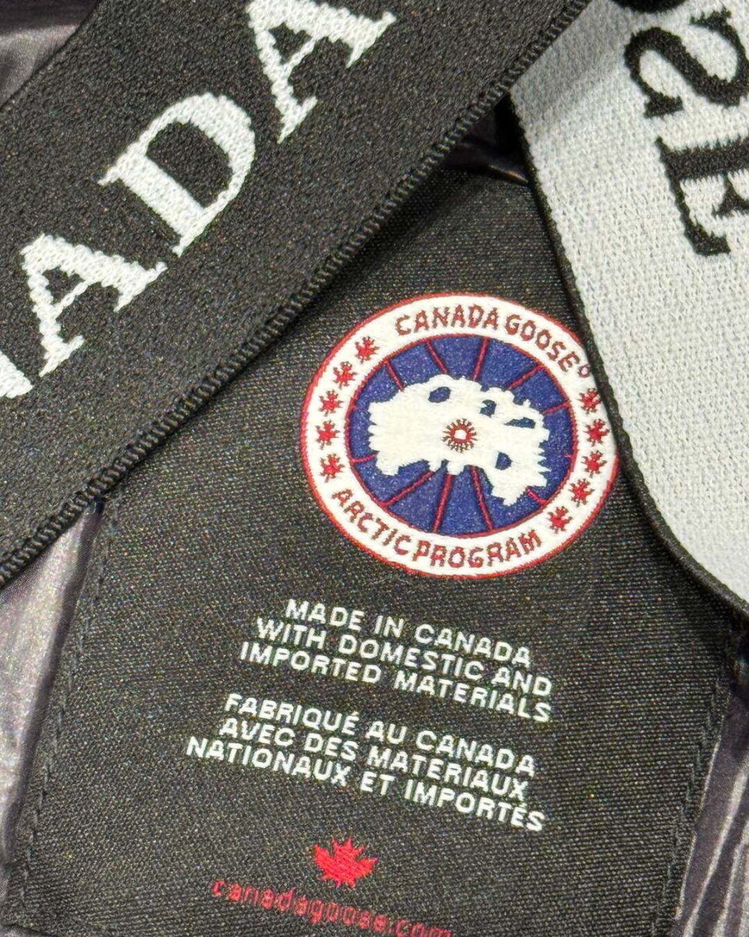 Пуховик Canada Goose — изображение 9