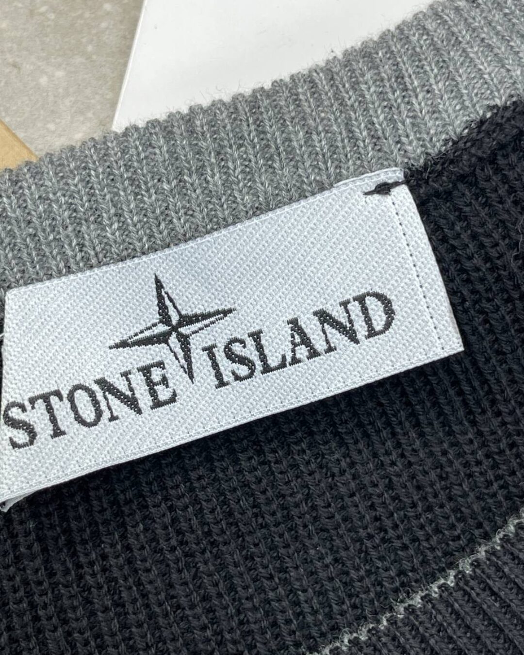 Свитер Stone Island — изображение 8