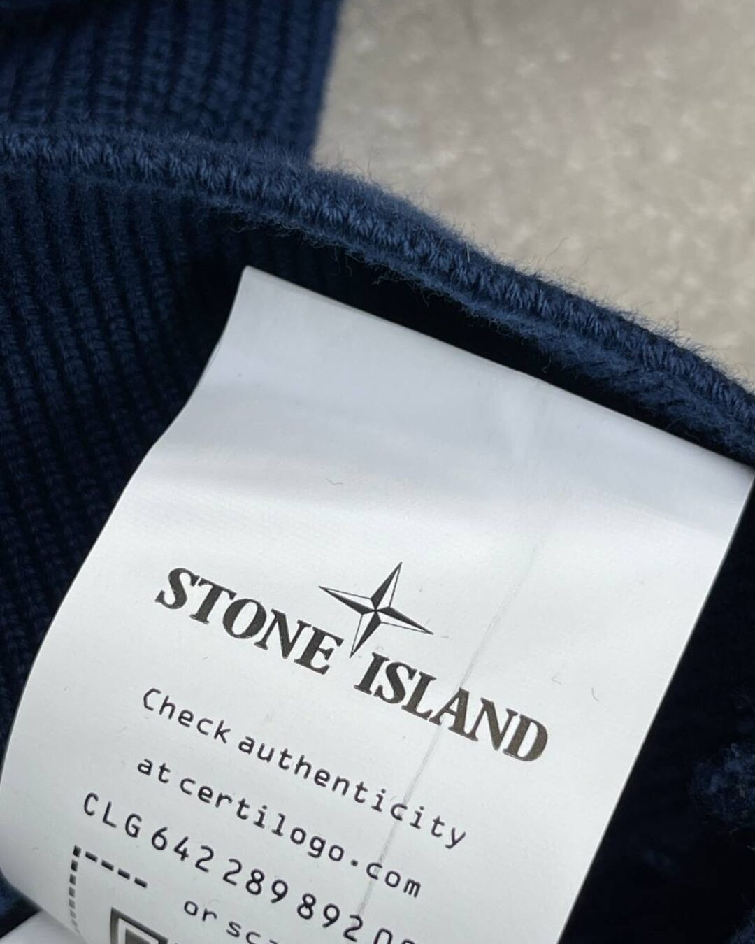 Свитер Stone Island — изображение 7