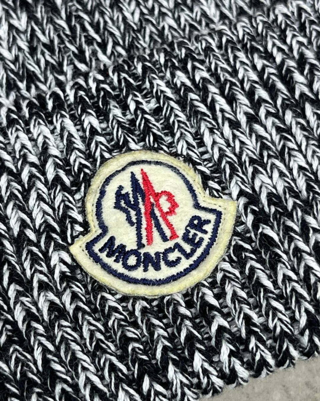 Шапка Moncler — изображение 2
