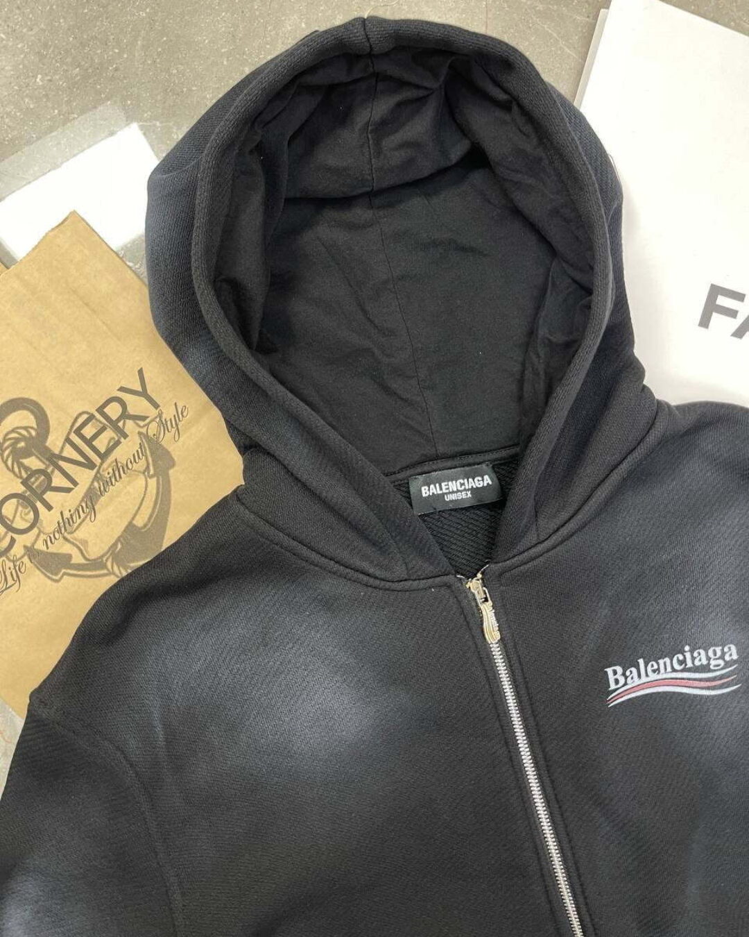 Zip-Худи Balenciaga — изображение 3