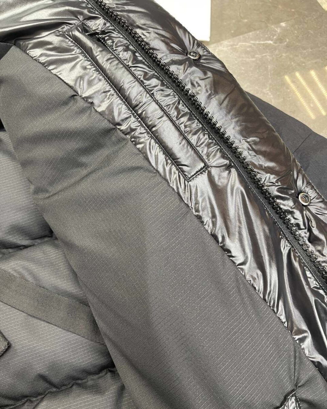 Пуховик Burberry — изображение 8