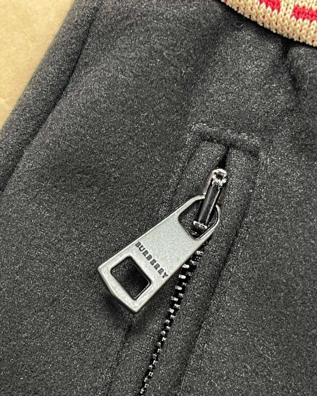 Штаны Burberry — изображение 8