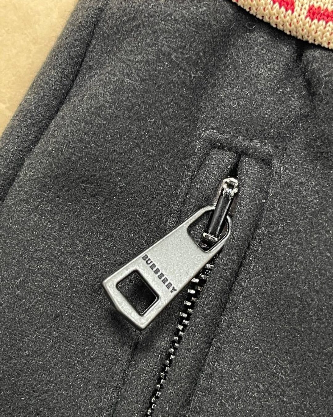 Штаны Burberry — изображение 8