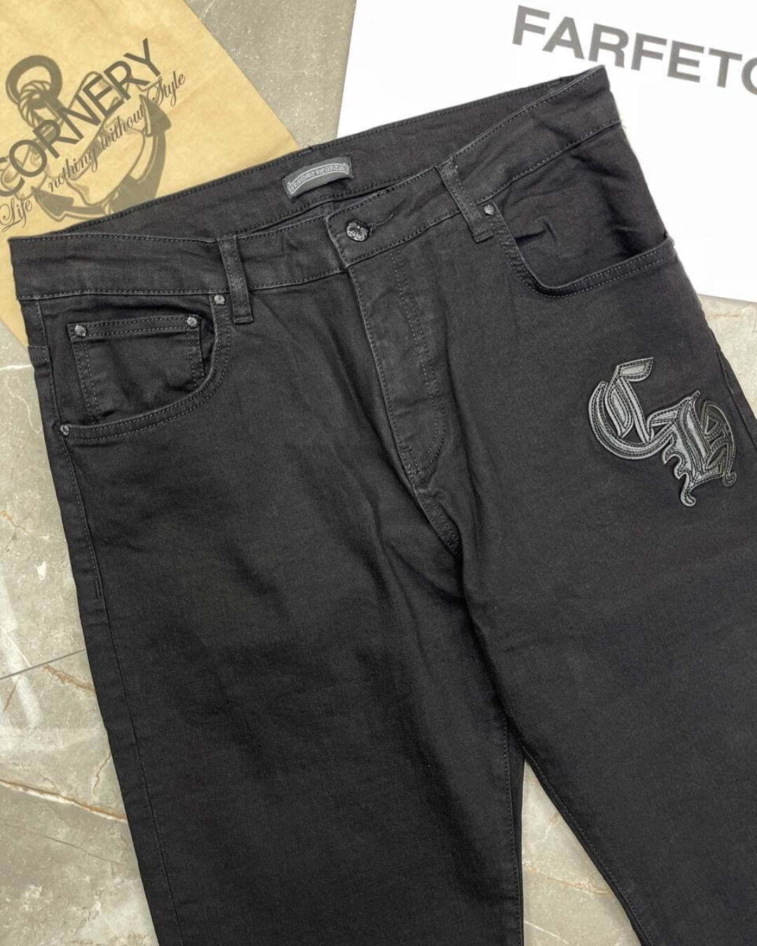 Джинсы Chrome Hearts — изображение 3